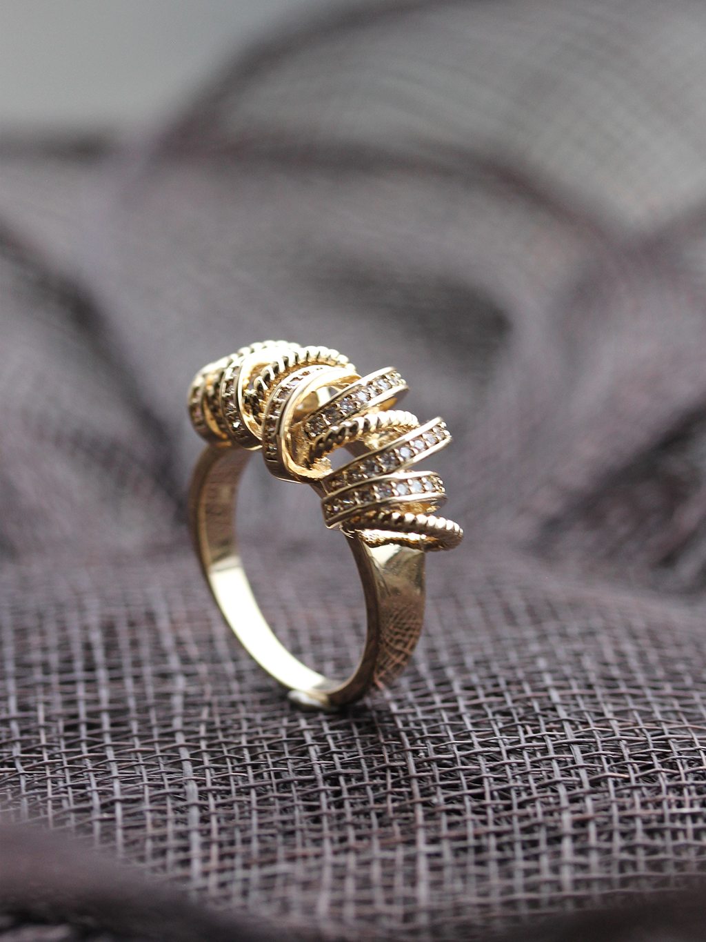 Bague Dancing Ruban PL-OR 750 3MIC