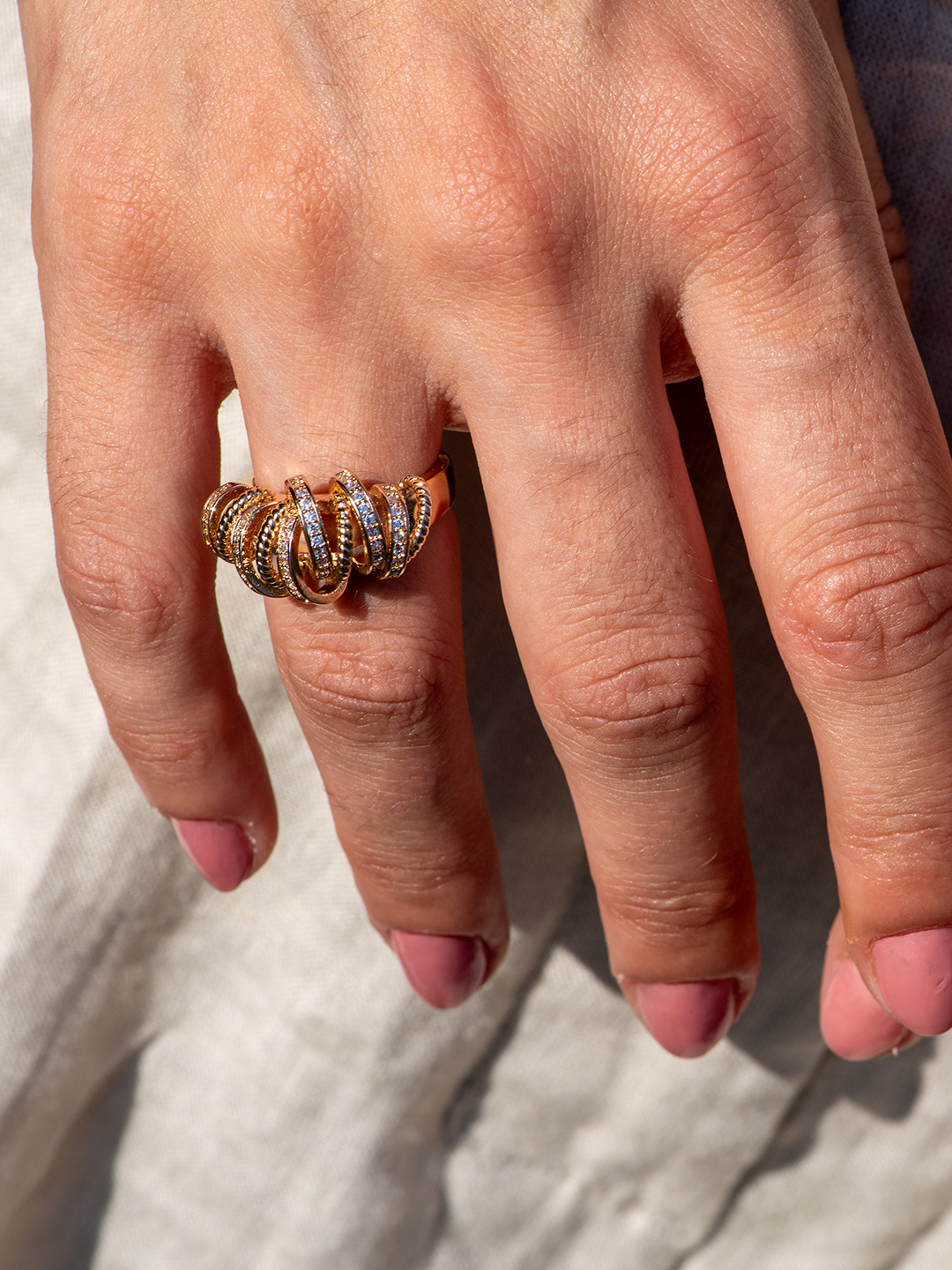 Bague Dancing Ruban PL-OR 750 3MIC