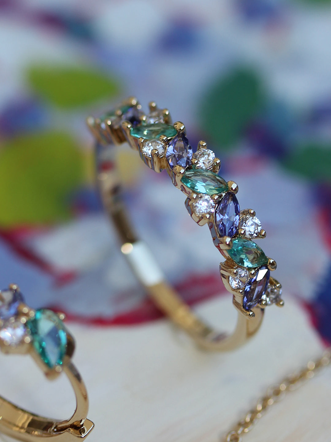 Bague OMBRE & LUMINIERE BLEU PL-OR 750 3MIC