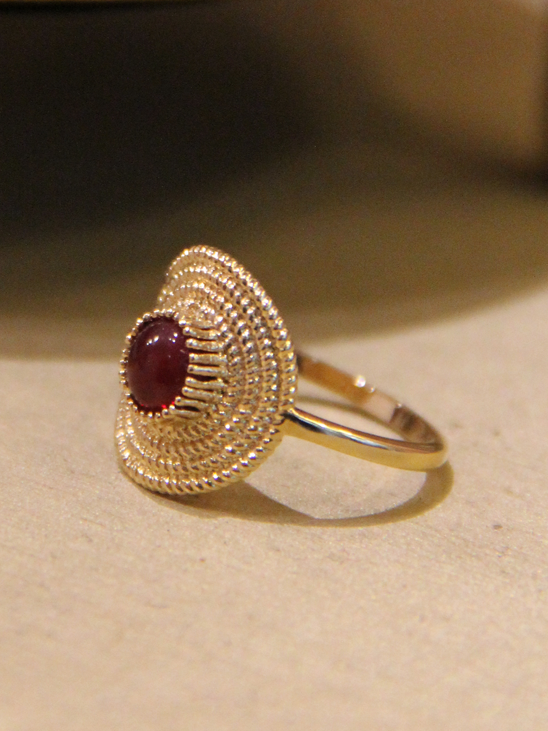 Bague Boussole Rouge PL-OR 750 3MIC