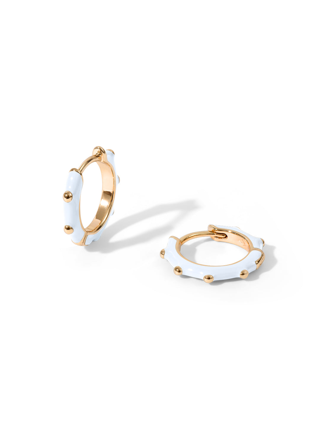 Boucles PO Emaille Blanc Deco Clou