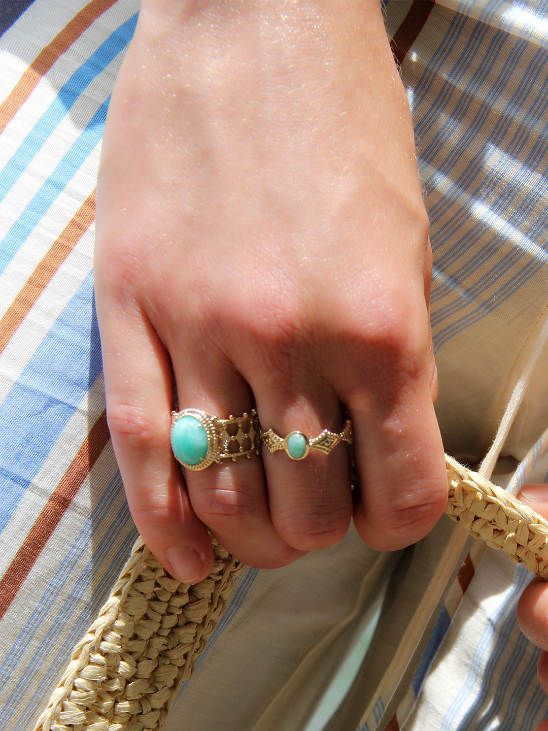 Bague LOSANGE BLEU PL-OR 750 3MIC