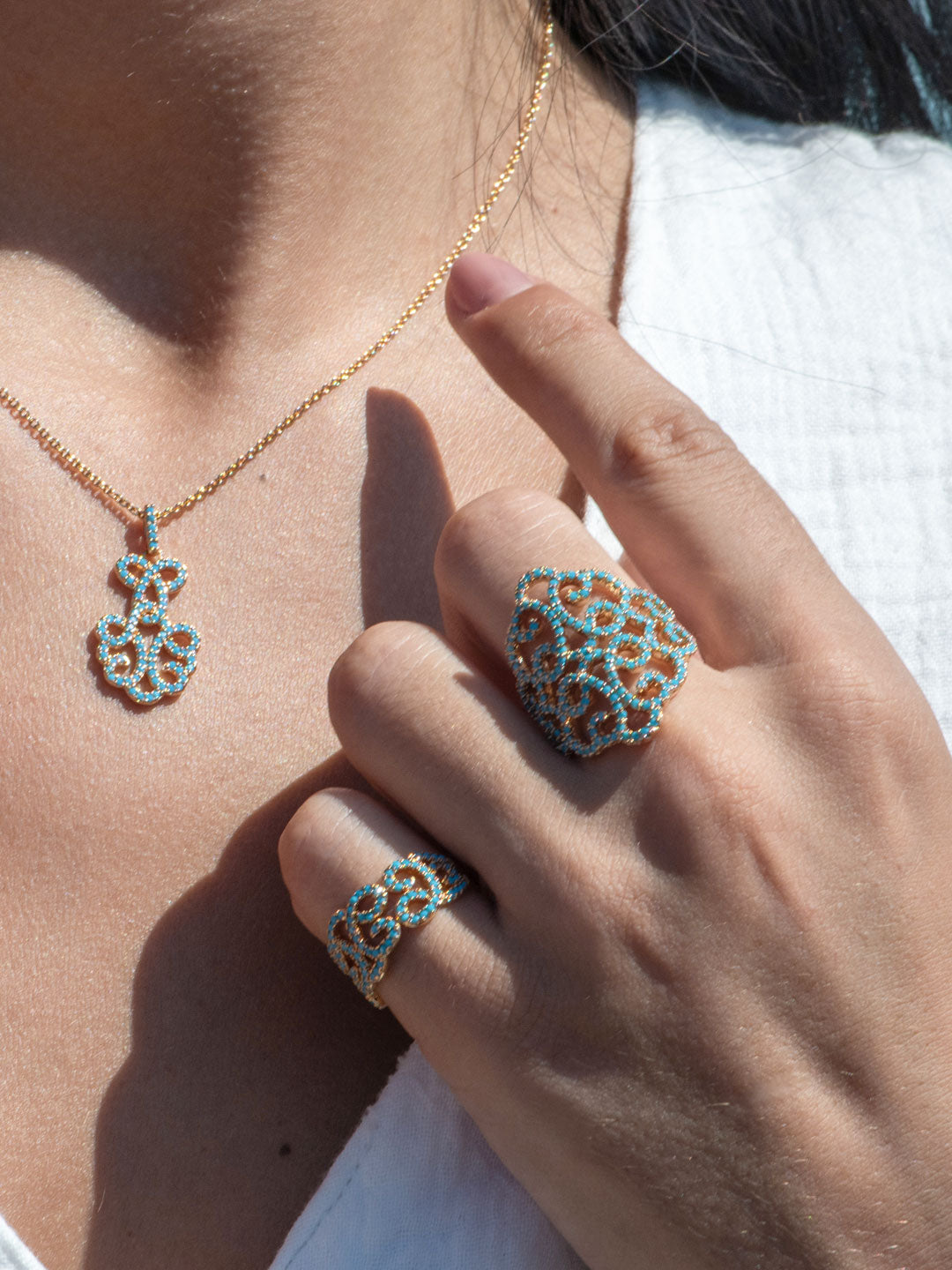 Bague Large PO Arabesque Serti Zircon en Bleu Turquoise