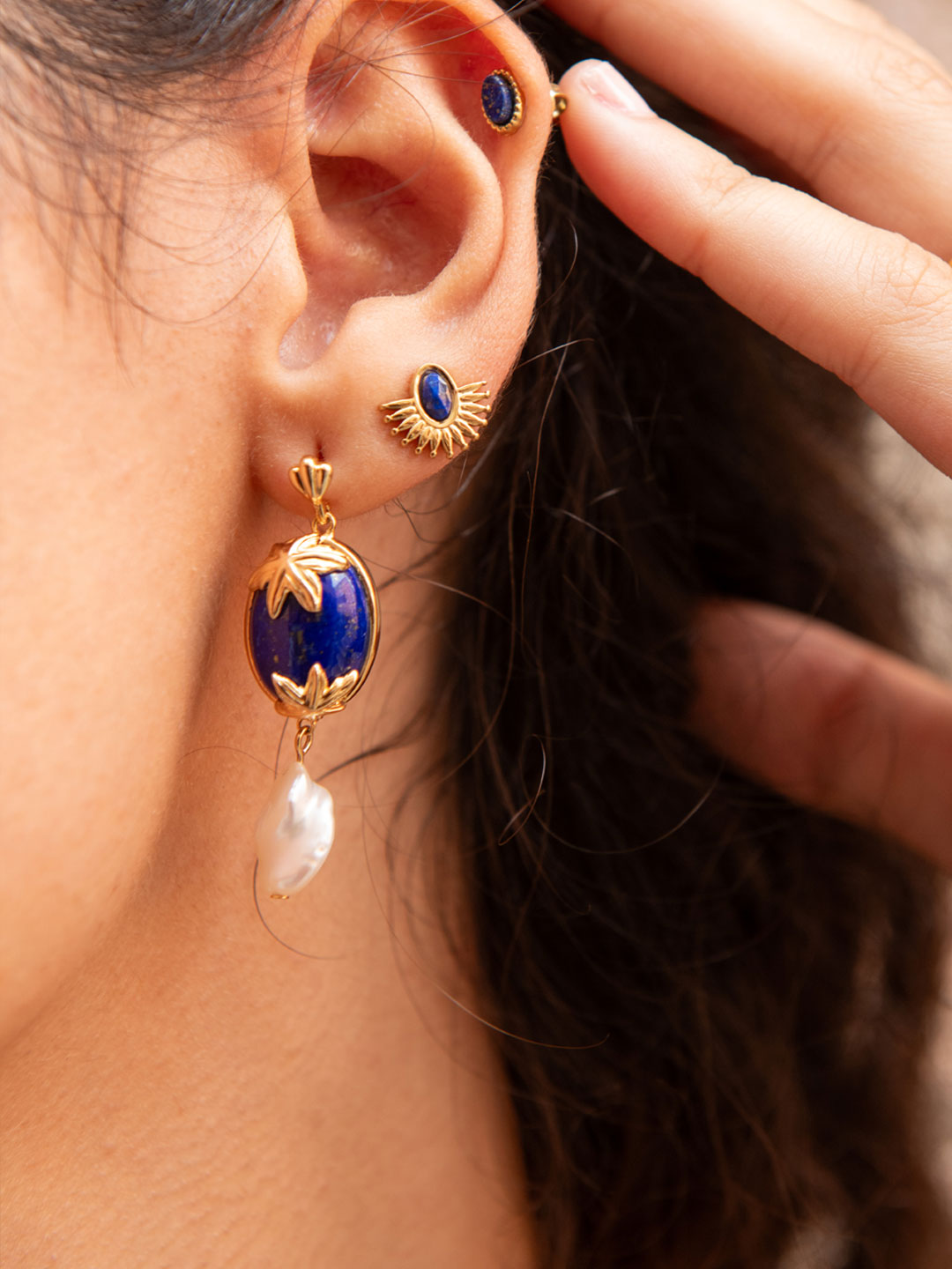 Boucles PO Style Tropical en Lapis Bleu et Perles Baroque Véritable