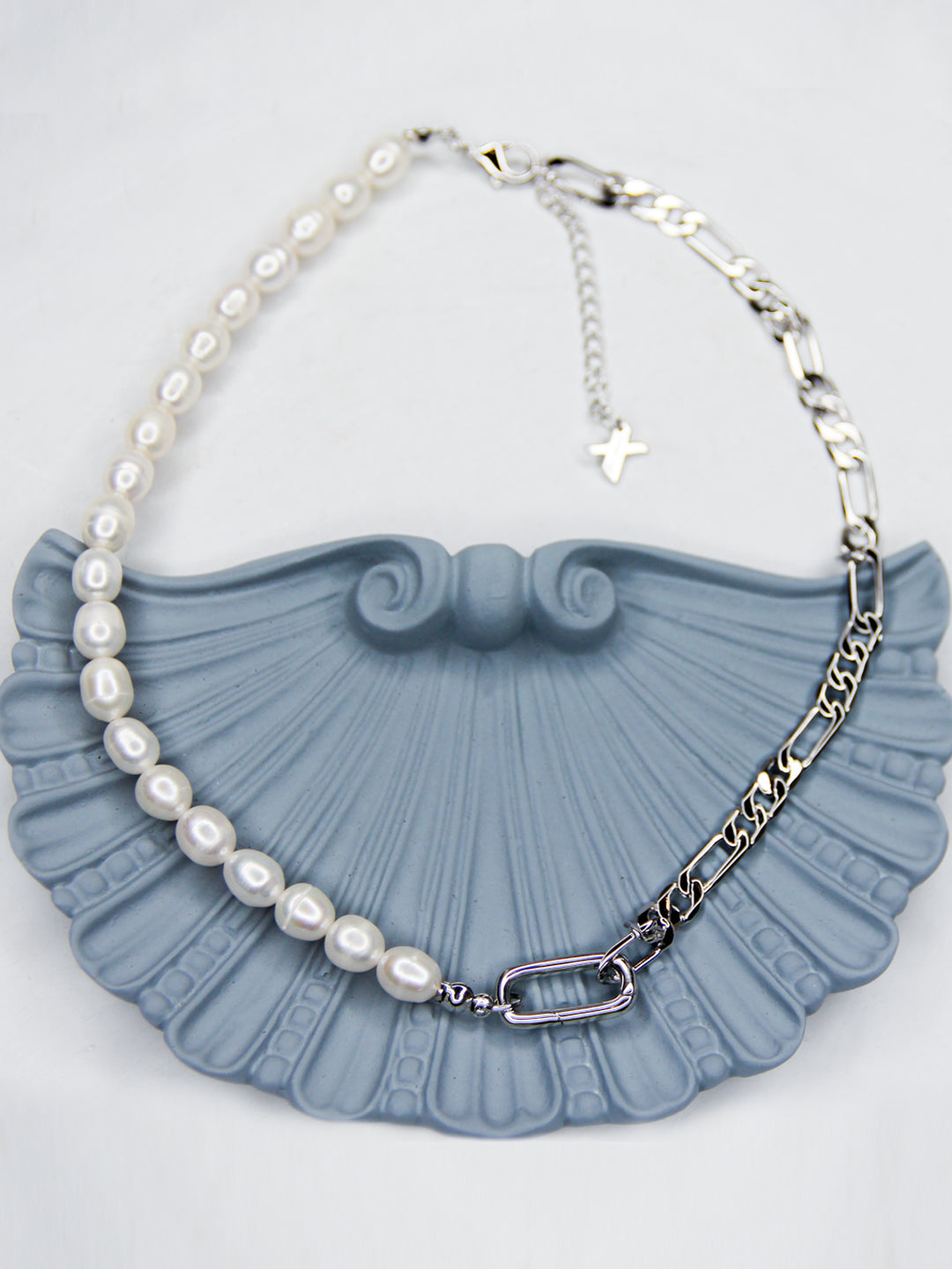 Collier Mi-Perles de l'Eau Doux, Mi-Chaine Figaro PO Blanc