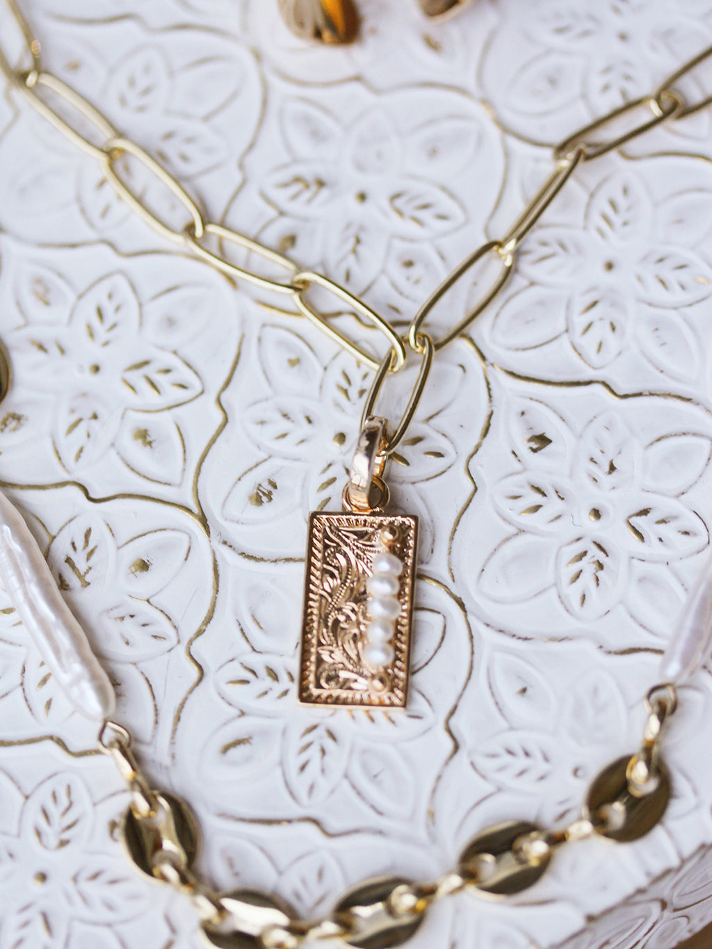 Pendentif GOLDEN EGYPTE CARRE PL-OR 750 1MIC